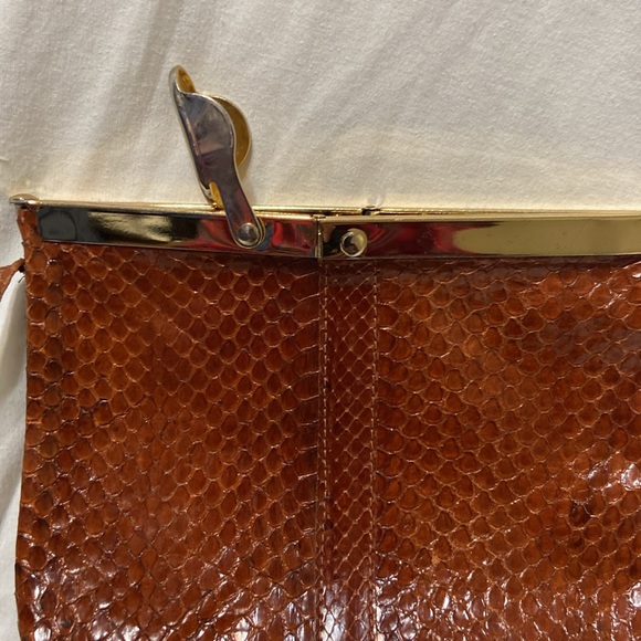 Vintage Small Dark Brown Snake Skin Evening Purse W/Thin Strap Metal hardware - Picture 5 of 12